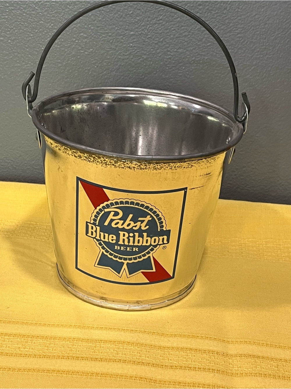 Vintage Pabst Blue Ribbon Galvanized Metal Beer Ice Bucket